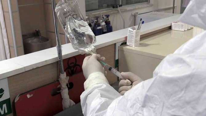 Sağlık Çalışanları Aşı Olmayan Hastaların Pişmanlığına Tanıklık Ediyor