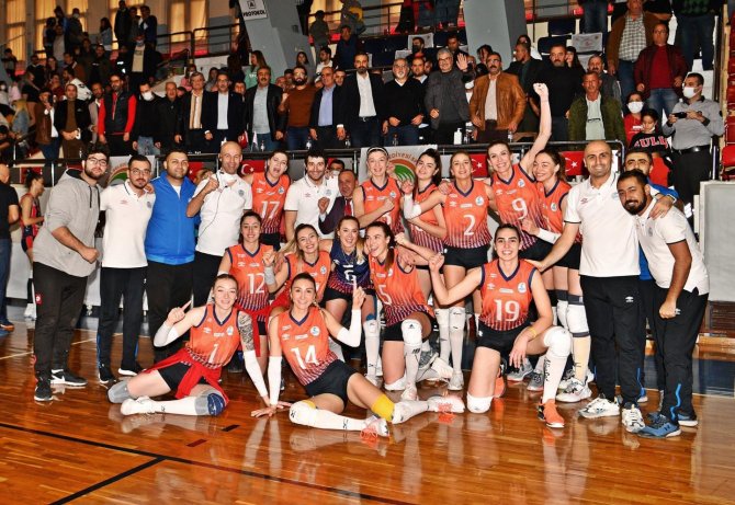 Çukurova’nın Sultanları Durdurulamıyor