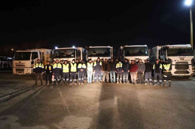 İ̇pekyolu Belediyesinden “Temiz Tut, Kirletme Kentini” Kampanyası