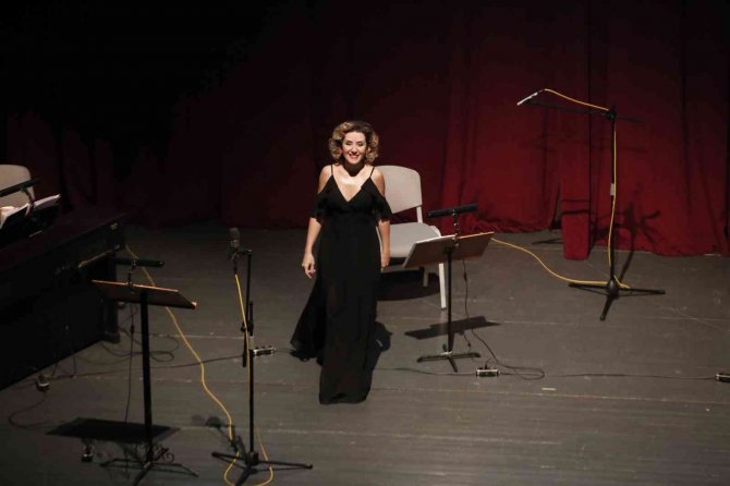 “Güz Türküleri” Konseri Sinop’ta Sahnelendi