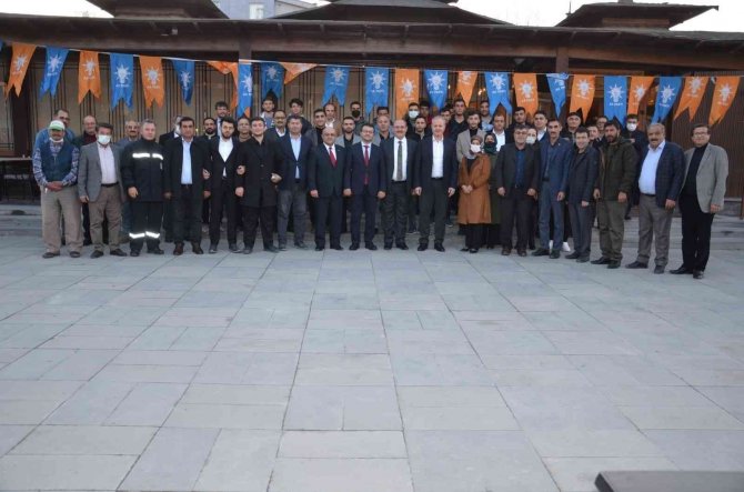 Ak Parti’de İlçe Danışma Meclisleri Sürüyor