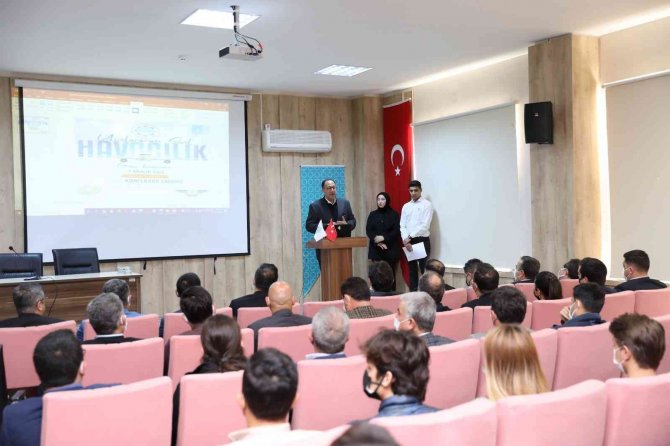 Prof. Dr. Cengiz: “Ülkemiz Sivil Havacılık Sektöründe Uçağa Binmeyi Bir Lüks Olmaktan Çıkarttı”