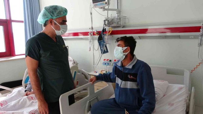 Türkiye’de Bir İlk, Organları Ters Yerde Olan Hastadan Böbrek Nakli Yapıldı