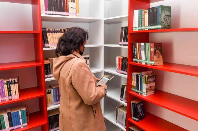 Altındağ’da Kütüphanede Kitap Kahve Günü