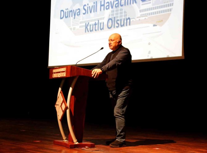 Hkü’de Dünya Sivil Havacılık Günü Kutlandı