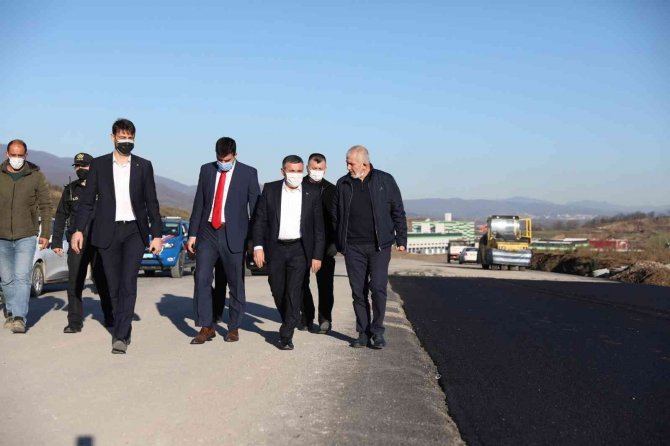 Gümüşova Osb’de Yol Çalışmaları Tamamlanıyor