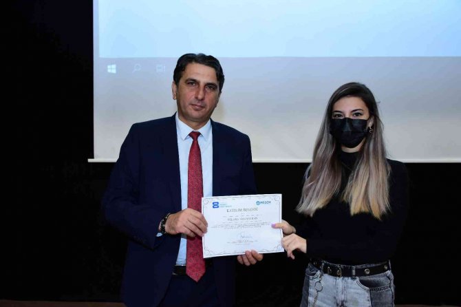 Megem 35 Kursiyeri Daha İş Yaşamına Kazandırdı