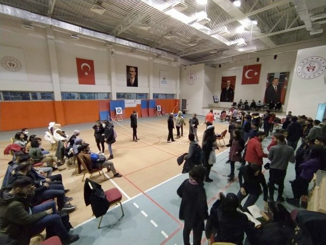 Hakkari’de Okçuluk Turnuvası