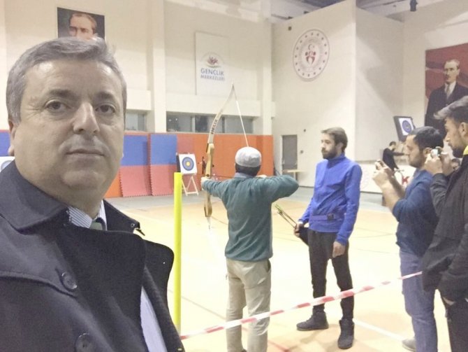 Hakkari’de Okçuluk Turnuvası