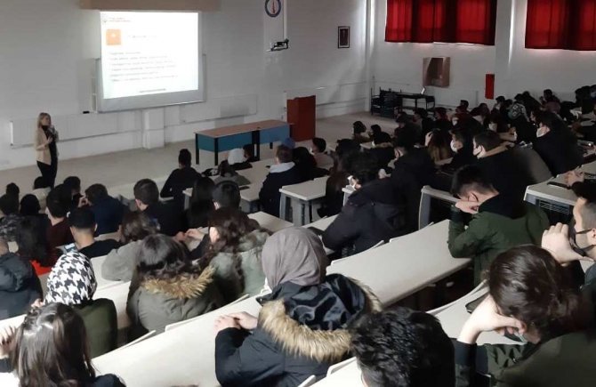 Hisarcık Myo’da “Kadına Yönelik Şiddetle Uluslararası Mücadele” Semineri