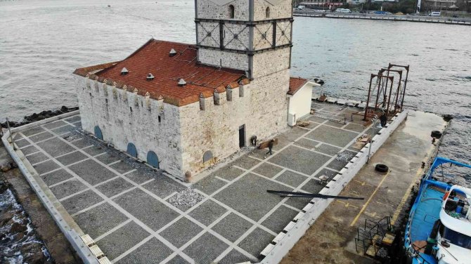 Kız Kulesinde Restorasyon Çalışmaları Devam Ediyor