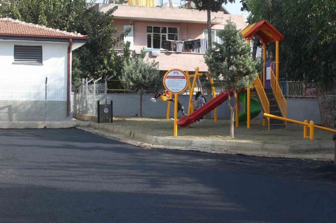 Okul Bahçeleri Yenileniyor