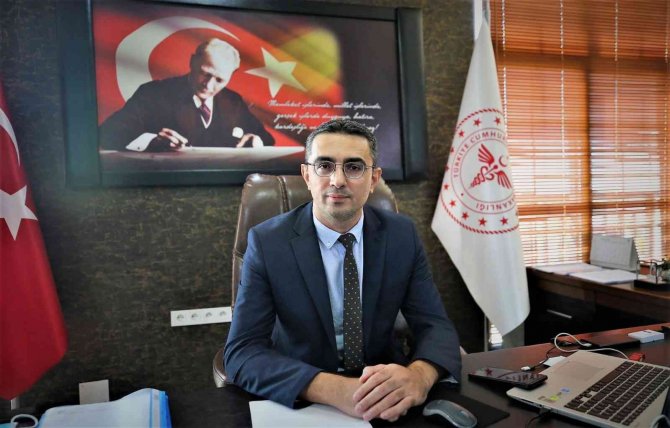 Ceviz: "Yeni Dönemde Aşısızlar Yoğun Risk Altında Olacak"