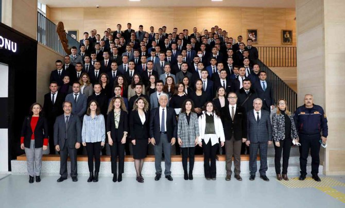 59 Zabıta Ve 77 İtfaiyeci Göreve Başladı