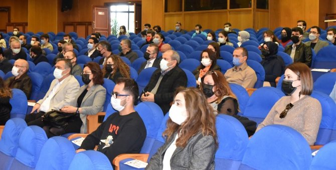 Rektör Ünal: “Omü’nün Araştırma Üniversitesi Olmaktan Başka Bir Şansı Yok”