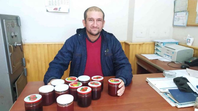 Pandemi Döneminin Gözdesi Çam Kozalağı Pekmezi