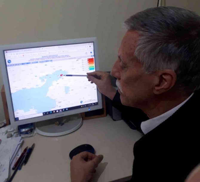Jeoloji Uzmanı Prof. Dr. Aksoy: “Deprem Üretme Potansiyeline Sahip Çok Sayıda Aktif Fay Var”