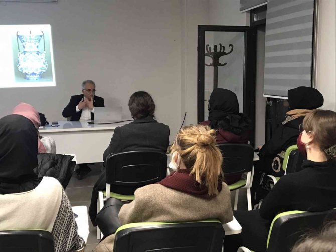 Türk Sanatı Serdivan’da Konuşuldu