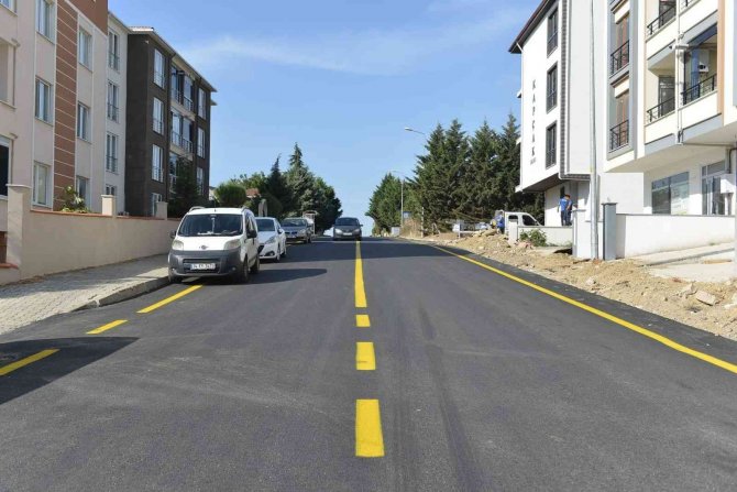 İ̇ki Buçuk Yılda 1,6 Milyon Metrekare Yol Yapıldı