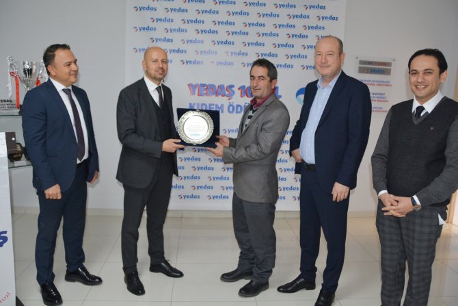 10 Yılı Geride Bırakan Personele Ödül