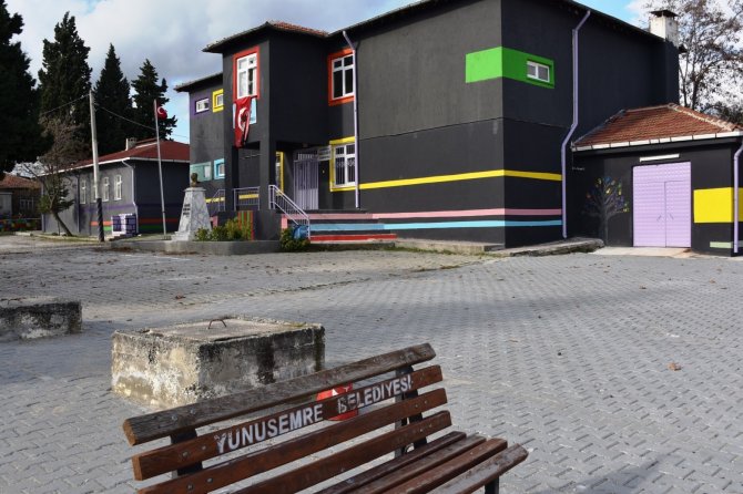 Öğrenciler Çamlıca İ̇lkokulu’nun Yeni Halini Çok Sevdi