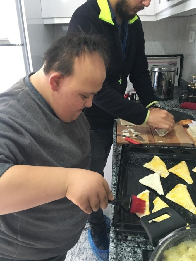 Özel Eğitim Öğrencileri Hünerlerini Sergiledi