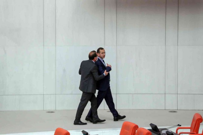 2022 Bütçe Görüşmelerinde Tansiyon Yükseldi