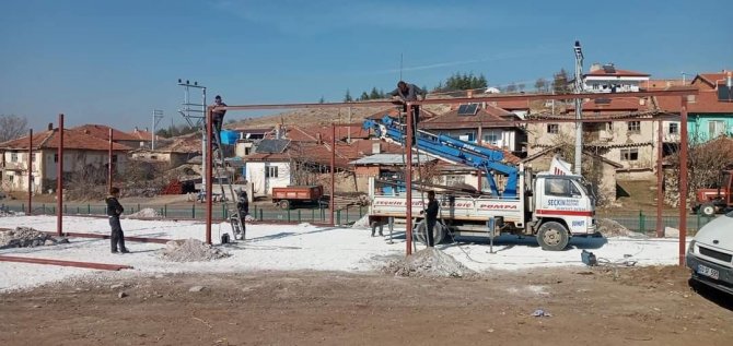 İ̇cikli’deki Kapalı Pazar Yeri Çalışmalarında Sona Gelindi