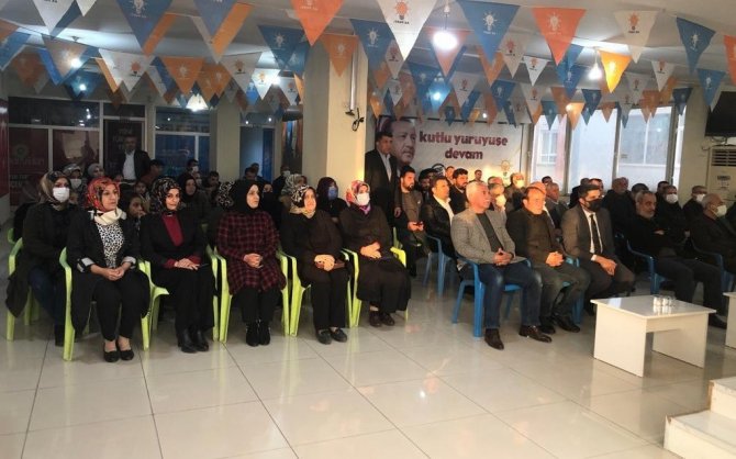 Ak Parti’nin Teşkilat Başkanları Kahta’da Toplandı