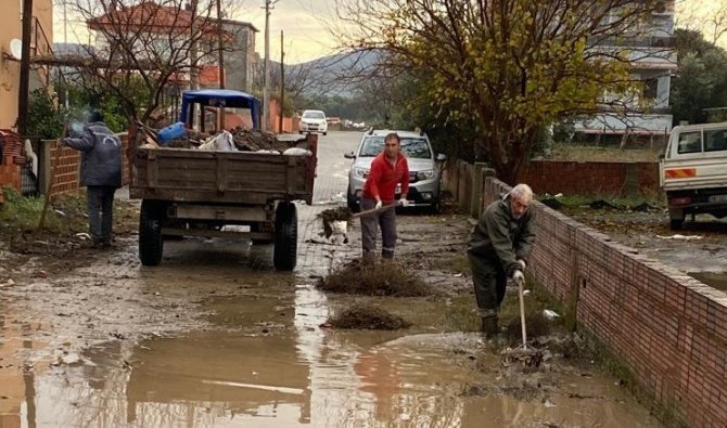 Gömeç’te Belediye Seferber Oldu
