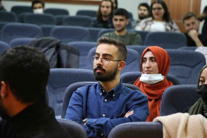 Esenler Sinema Akademisi’nde Dersler Başladı