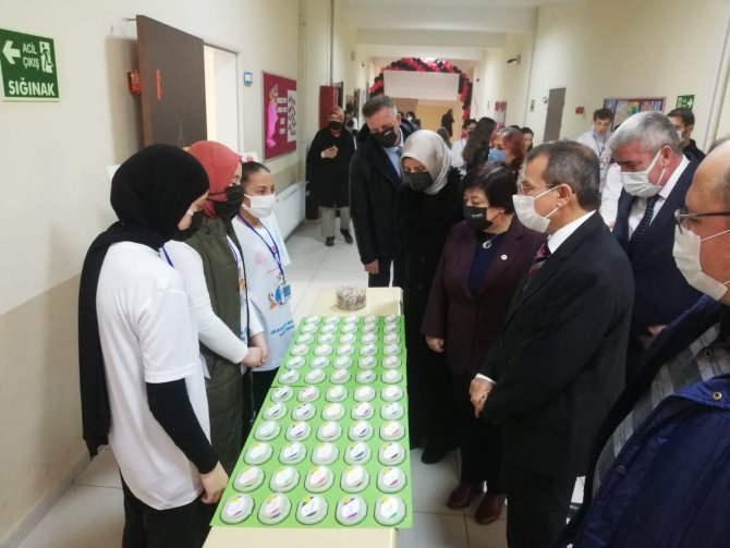 Çan’da Tubi̇tak 4006 Bilim Fuarı Açıldı