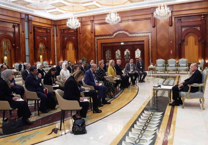 Cumhurbaşkanı Erdoğan, “Ana Muhalefetin Başındaki Bir Adamın Yaptığı Hareketlere Bakın”