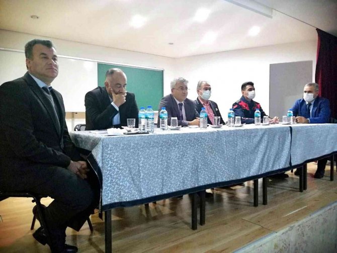 Didim’de Okul Güvenliği Toplantısı Gerçekleştirildi