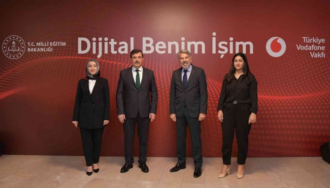 “Dijital Benim İ̇şim” Projesi 1 Yılda 5 Milyon Tl’lik Sosyal Değer Oluşturdu