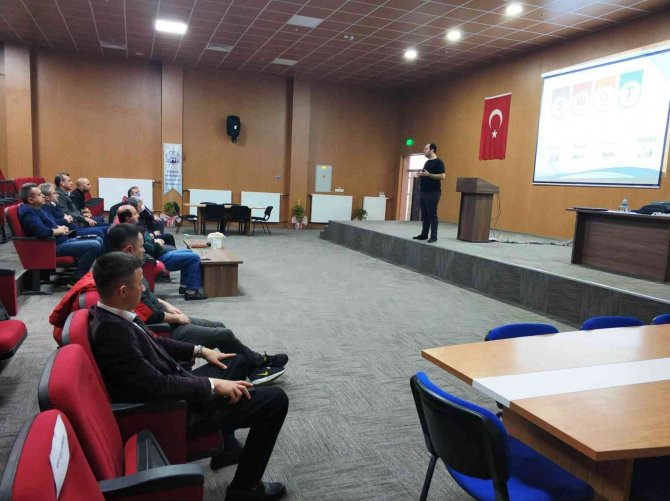 Hisarcık’ta Proje Yazma Eğitimi