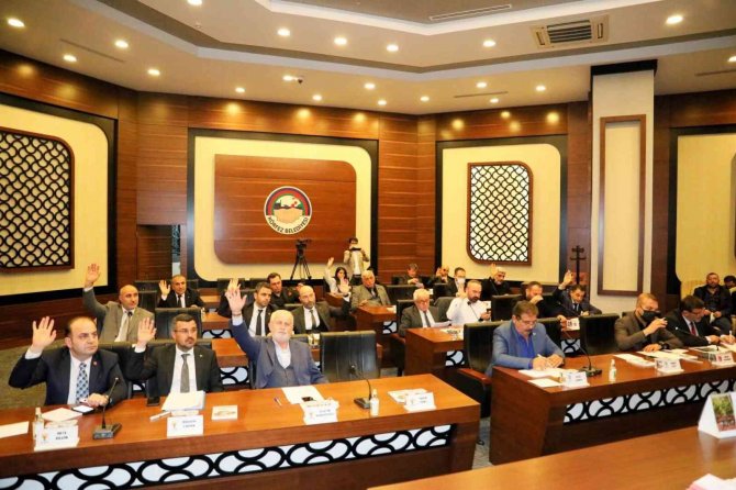 Fırtına Mağdurlarına 400 Bin Tl’lik Yardım