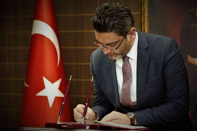 Başkan İ̇şlek: “2022’nin İkinci Yarısı İtibari İle Suya Kavuşacağız”