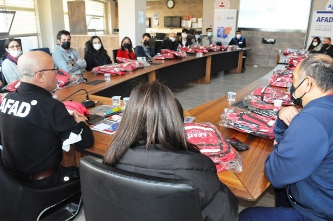 Kütahya’da "Afete Hazırlık Kulüpleri" Toplantısı