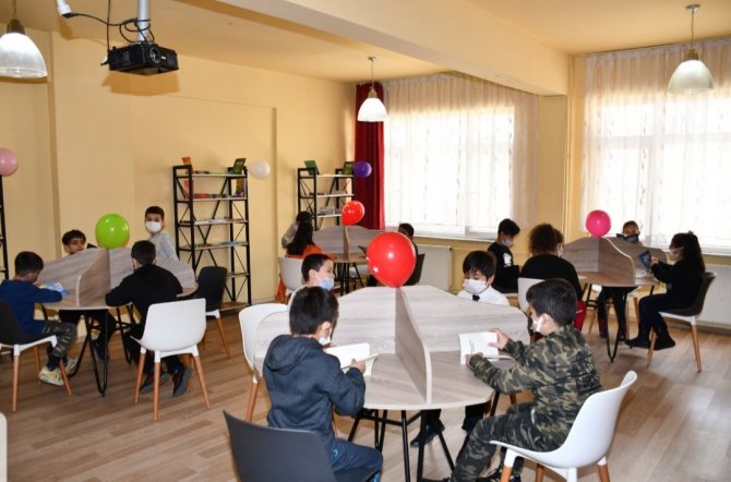 Karabük’te 54 Okulda Kütüphane Oluşturulması Hedefleniyor