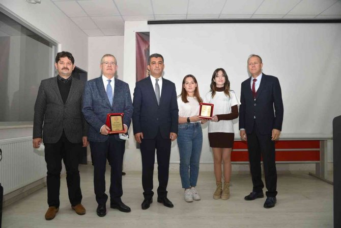 Denizli’de 131 Okul Yeni Kütüphanesine Kavuştu