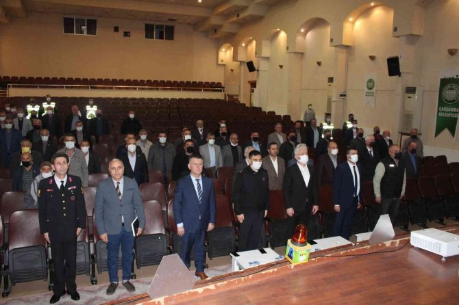 Çarşamba’da Traktörlere Reflektör Ve Sarı Çakar Lamba Takıldı