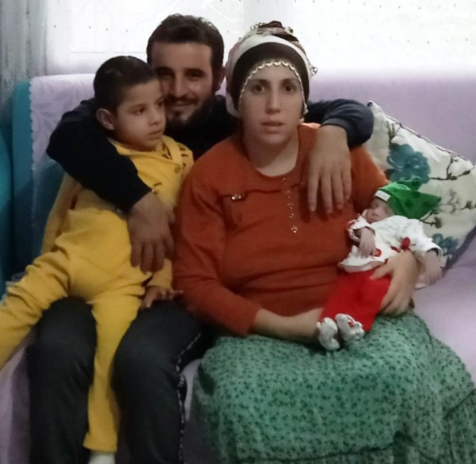 Annesi Covid Olan Hamza Bebek 4 Günlükken Literatüre Girdi