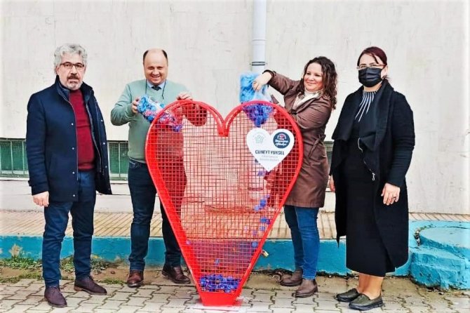 Okullara Plastik Kapak Kumbarası Dağıtılıyor