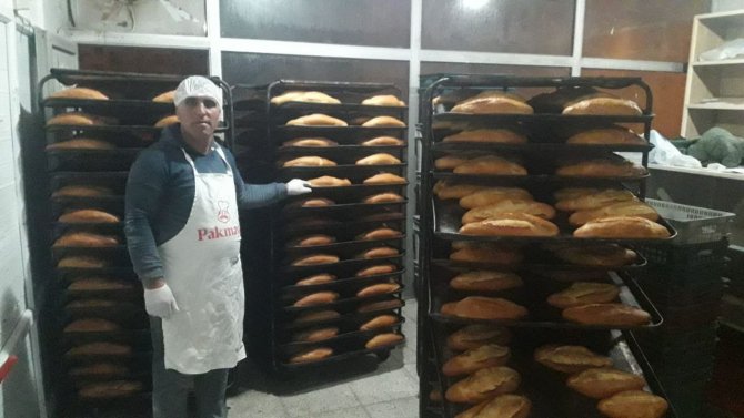 Başkan Ensari: "Türkiye’nin En Ucuz Ekmeği Çaldıran’da Satılıyor"