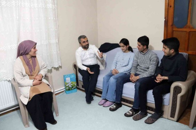 Başkan Say’dan Öğrencilere Ulaşım Müjdesi