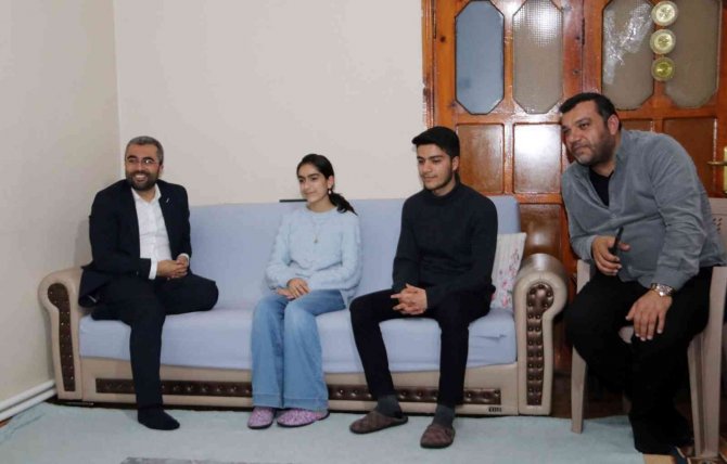 Başkan Say’dan Öğrencilere Ulaşım Müjdesi