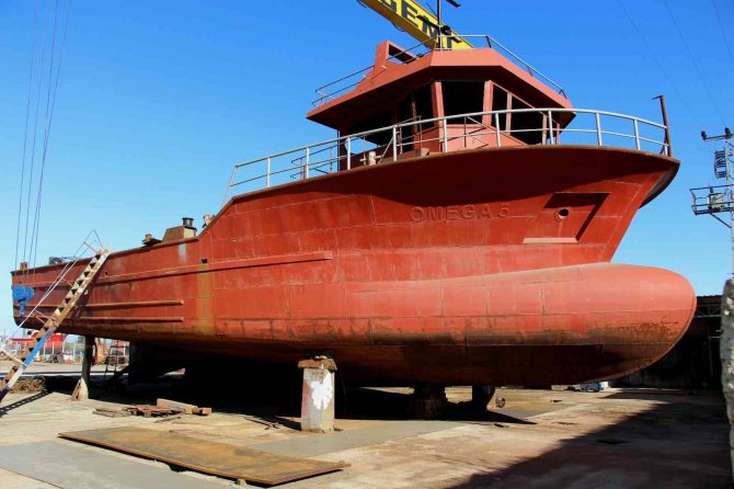 Yılda 10 Bin Ton Çelik Bu Tersanede Gemilere Dönüşüyor