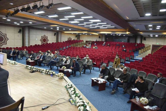 Yunusemre Belediye Meclisi 2021 Yılı Son Toplantısı Yapıldı