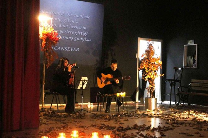 Doğubayazıt’ta Öğretmenlere Müzik Ve Şiir Dinletisi